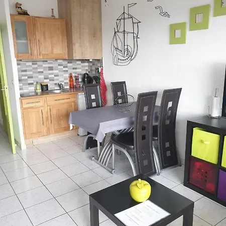 Studio La Desirade Centre Port Avec Parking Agde Exterior photo